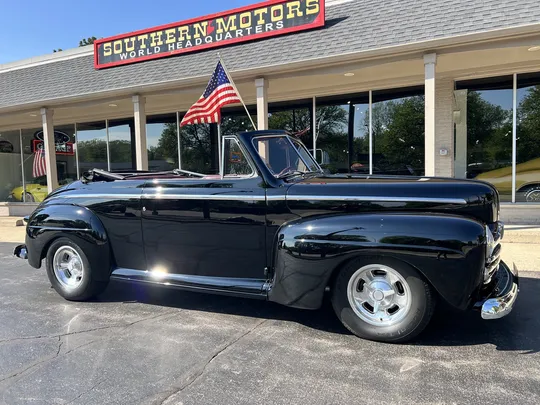 1947 Ford Super Deluxe