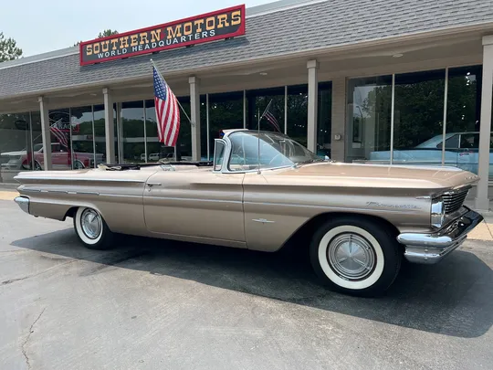1960 Pontiac Bonneville