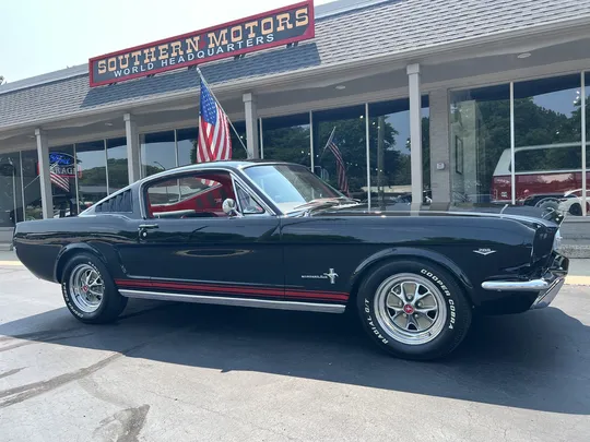 1965 Ford Mustang 2+2